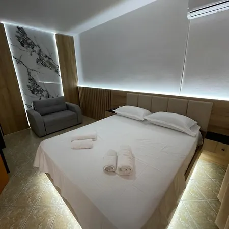Aparthotel Riti And 3*