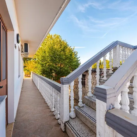 Riti 公寓式酒店 *