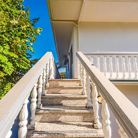 公寓式酒店 Riti *