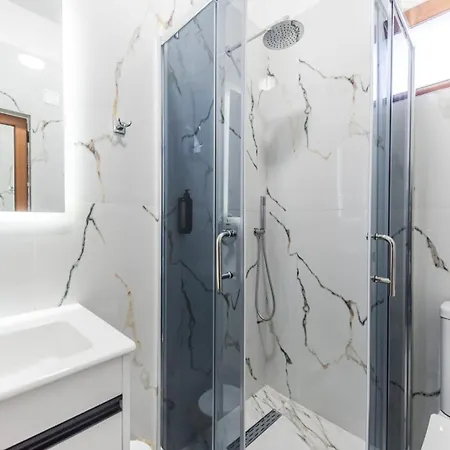 Apart-hotel Riti Shirokë