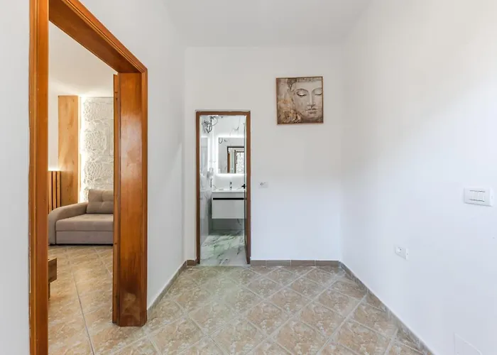 Hotel apartamentowy Riti *