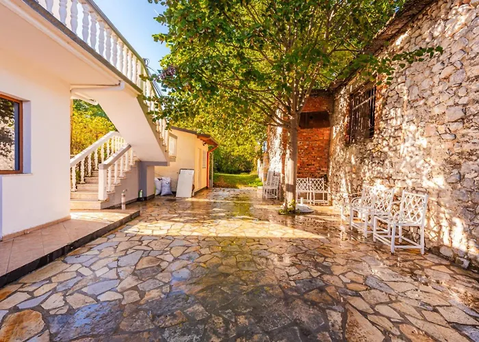 Hotel apartamentowy Riti Široka